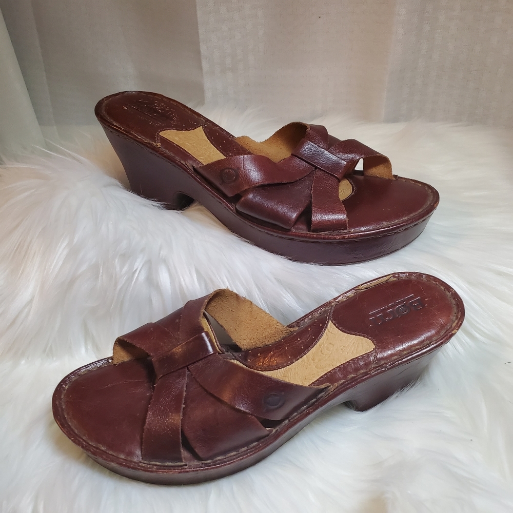 Born Strappy Sandals Heels Sz 9